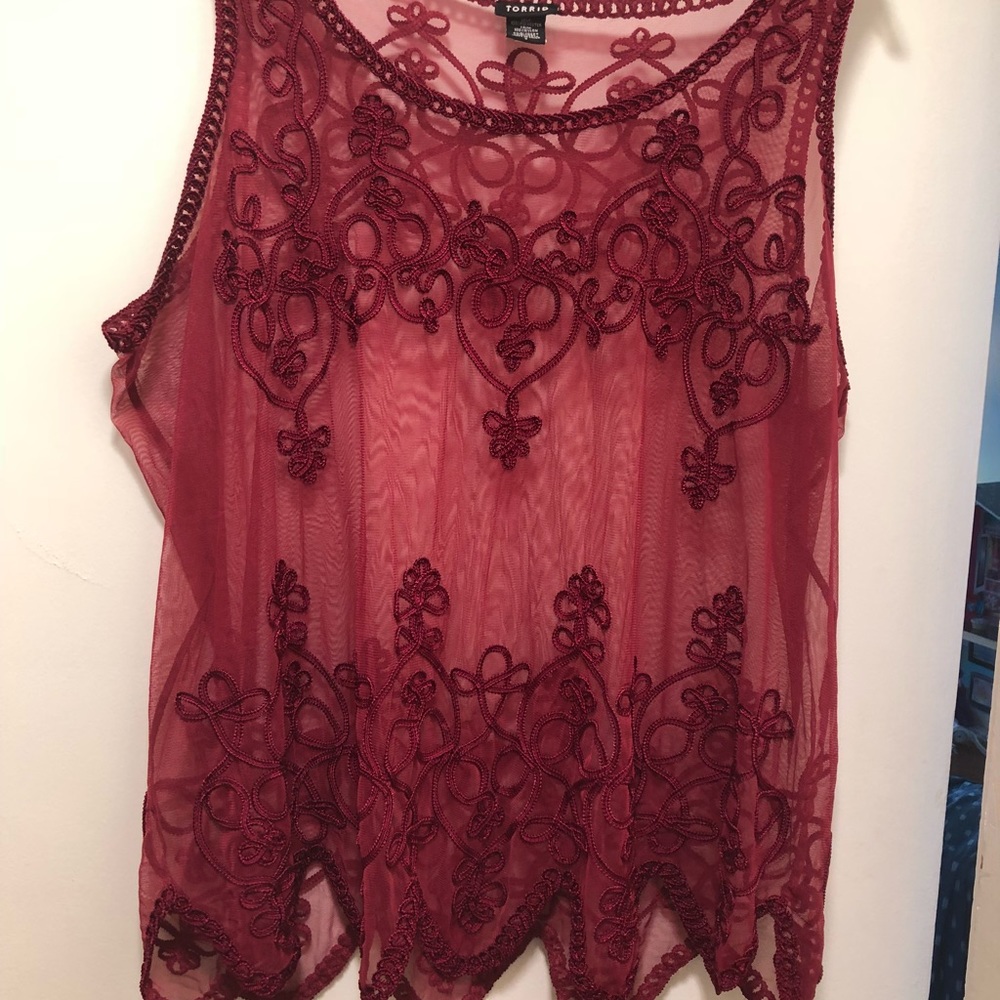 Pretty lace top